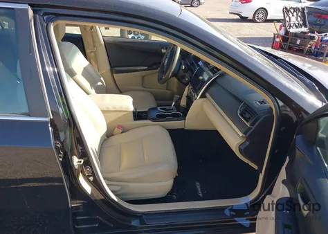 2012 Toyota Camry Le z USA, uszkodzony, nr VIN 4T1BF1FK6CU200962